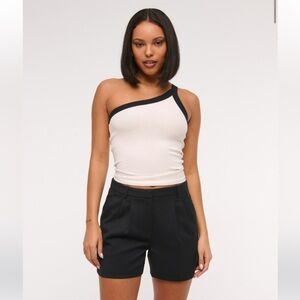 ABERCROMBIE A&F Sloane Low Rise Tailored Short